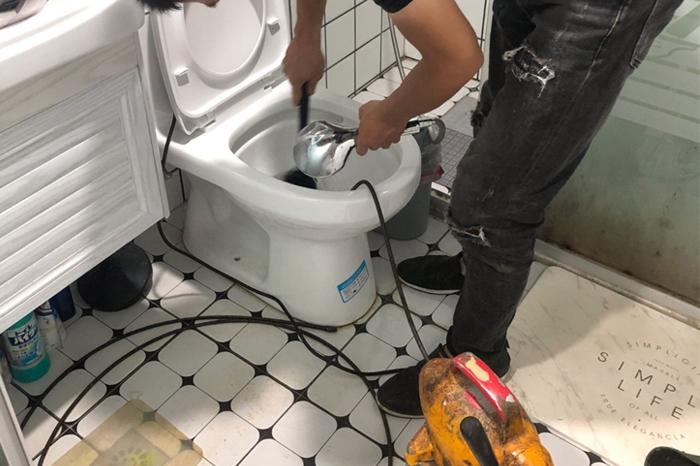 崇明疏通下水道