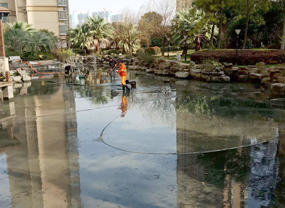 崇明景观池淤泥清理